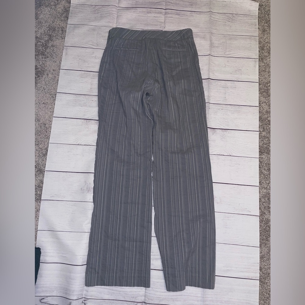 Women's Peace Of Cloth Pants - Picture 7 of 8